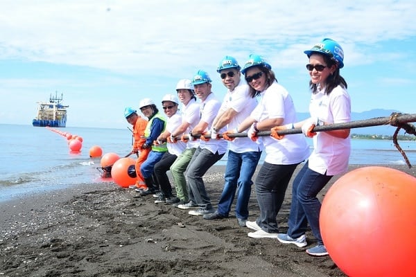 Globe lands SEA-US cable system in Davao City; nears commercial operations